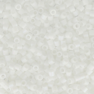 Miyuki Delica 15/0 DBS0351 - Mat White x5g