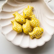 Perle poisson 27x20 mm en céramique - Jaune - Blanc x1
