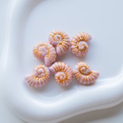 Perle coquillage escargot 21.5x16.5 mm en céramique - Rose - Doré x1