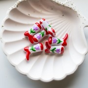 Perle Santiag - botte de cowboy 24x17 mm en verre - Motif fleur - Rouge - Lilas