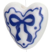 Perle coeur 15x14.5 mm en céramique - motif noeud - Blanc - Bleu x1