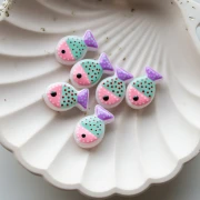 Perle poisson 20x13 mm en verre - motif pois - Rose - Vert menthe - Violet x1