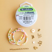 Mes bijoux DIY - Kit collier avec perles heishi et fleurs en nacre