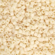 Miyuki Delica 10/0 DBM0732 - Opaque Dark Cream paquet de 100g