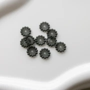 Perles rondelles 10 mm avec petites boules en résine transparente - Gris foncé x10