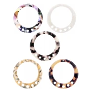 Cadeau - Pendentifs - chandeliers évidé 36 mm en acétate - Couleurs aléatoire x2