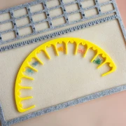 Organisateur de perles - arc de rangement - 26 cm 13 emplacements - Yellow x1
