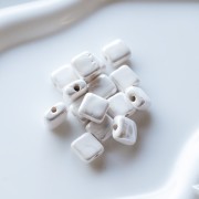 Perle carrée 10 mm en céramique - White x1