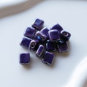 Perle carrée 10 mm en céramique - Eggplant x1