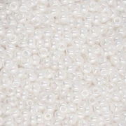 Perles rocailles Preciosa 9/0 2.5 mm - Chalkwhite Sfinx x250g