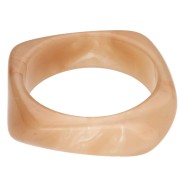 Bracelet jonc carré irrégulier 64 mm en résine translucide - Saumon marbré