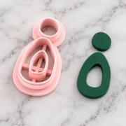 Emporte-pièce boucles d'oreilles organique en polymère biodégradable - Beige x1