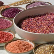 Mix de rocailles Miyuki 8/0 - Peach Plum x8g