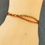 Mini perles cubes imitation hématite 1.4 mm Iris x40 cm