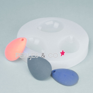 Mini moule silicone pour pâte polymère et pâte de métal 3 pendentifs gouttes 28x20 mm