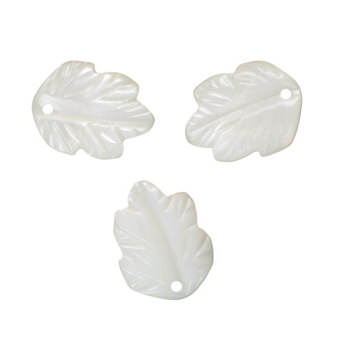 Pendentif feuille en Nacre 12 mm x1