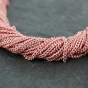 Chaîne maille gourmette 1.5 mm Rose/doré x1m
