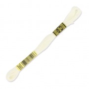 Fil à broder DMC Mouliné Spécial 117 MC Blanc Cassé (3865) x8m|raw }}