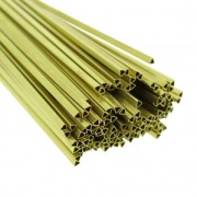 Tube triangle 3x200mm en laiton pour réaliser des suspensions géométriques