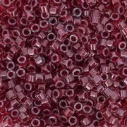 Miyuki Delica 11/0 DB0924 - Crystal Sparkling Cranberry Lined x8g