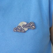 Fil à broder métallisé tressé 4 - Au ver à soie pour broderie Ocre d'or (002) x10m