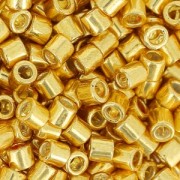 Toho Treasures 3,3 mm TO3T557 - Starlight Galvanized x8g