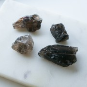Perle brute irrégulière 20 - 35 mm en pierre gemme - Quartz Fumé x1