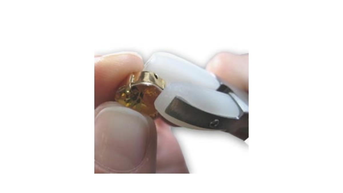 Comment sertir des cabochons ? : Etape 3