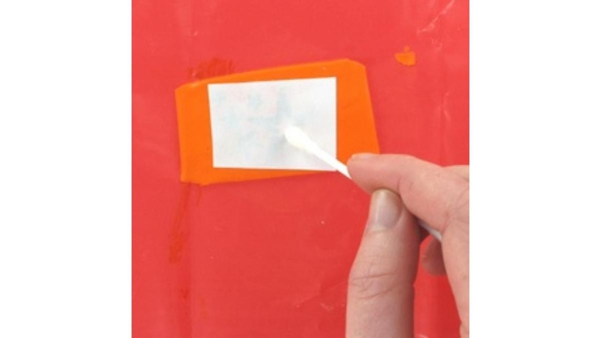 Utiliser un transfert sur des créations en pâte polymère : Etape 2