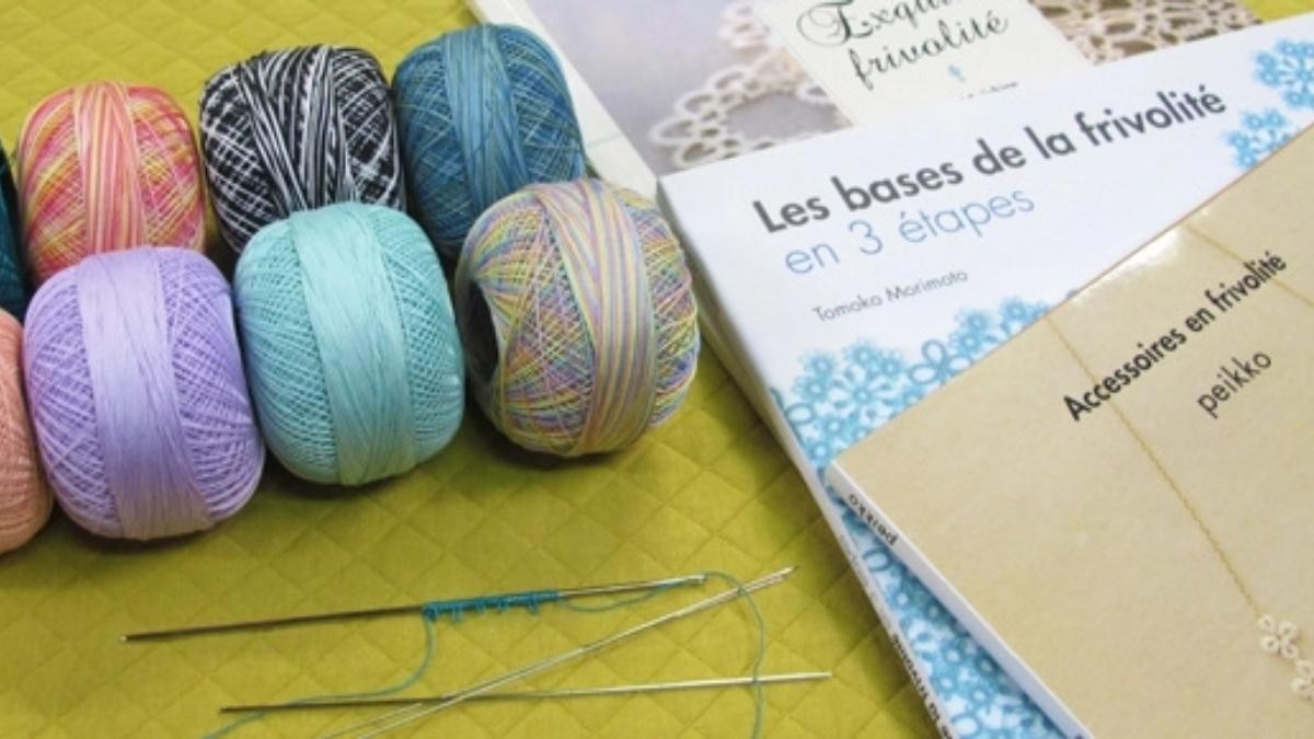 Comment faire de la dentelle à l'aiguille technique de la Frivolité ? Comment faire de la dentelle à l'aiguille technique de la Frivolité ?