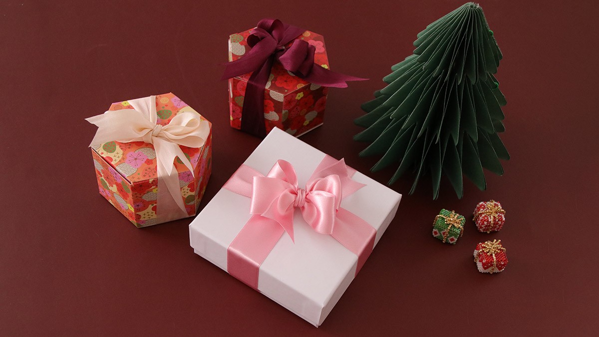 Schéma Comment faire un noeud double facile et rapide avec rubans de soie ?