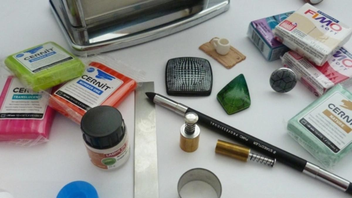 Matériel indispensable du débutant en pâte polymère Matériel indispensable du débutant en pâte polymère