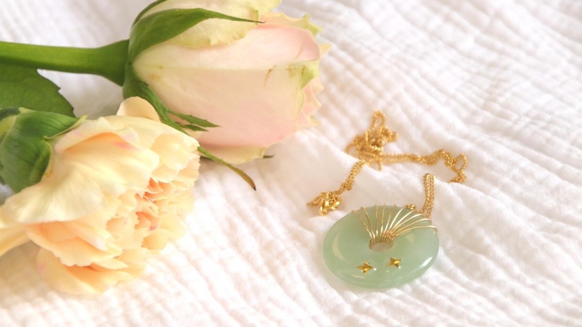 Comment démêler une chaîne de collier ? Comment démêler une chaîne de collier ?