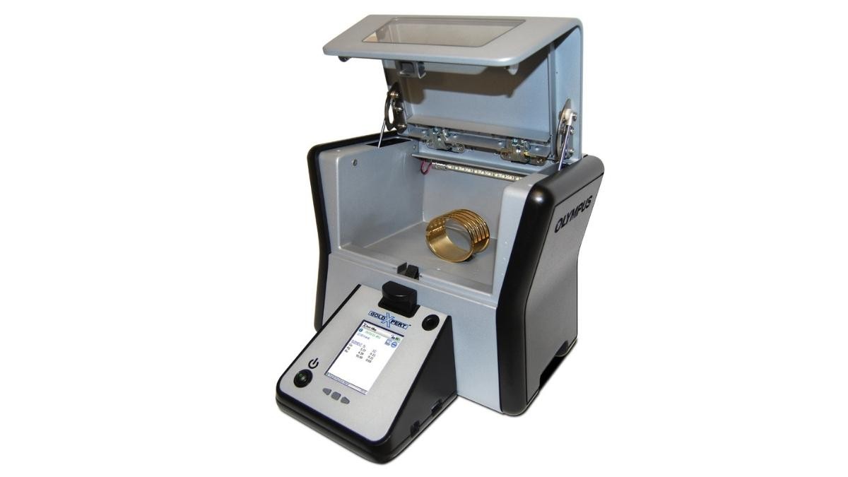 Analyse au spectromètre : plomb, cadmium, nickel - Que contiennent vos bijoux ?