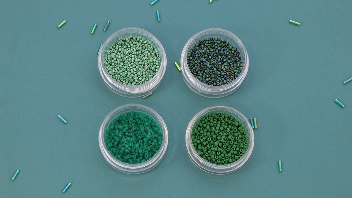 Comparaison entre les perles Miyuki et Toho