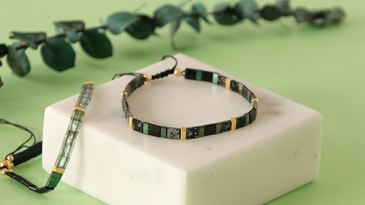 Saison automne - Leçon 1 : Bracelet perles Miyuki Tila avec noeud coulissant