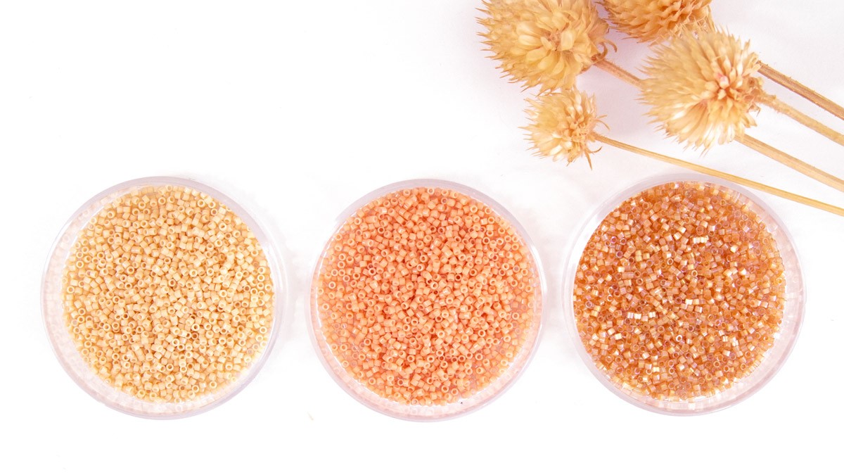 Perles Miyuki Delica couleur pêche