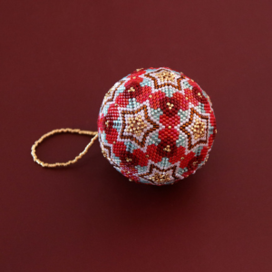 boule de No&euml;l DIY en perles
