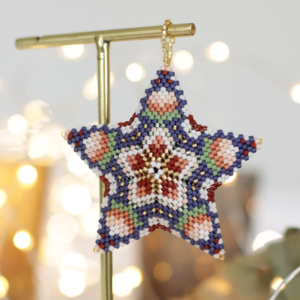 &eacute;toile de No&euml;l en perles