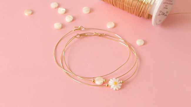 bracelets semainier en fil m&eacute;tallique