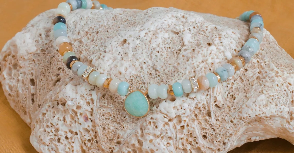 collier ras de cou amazonite
