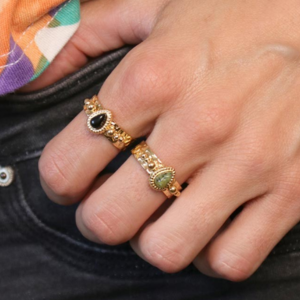 bague pr&ecirc;te &agrave; porter en onyx noir