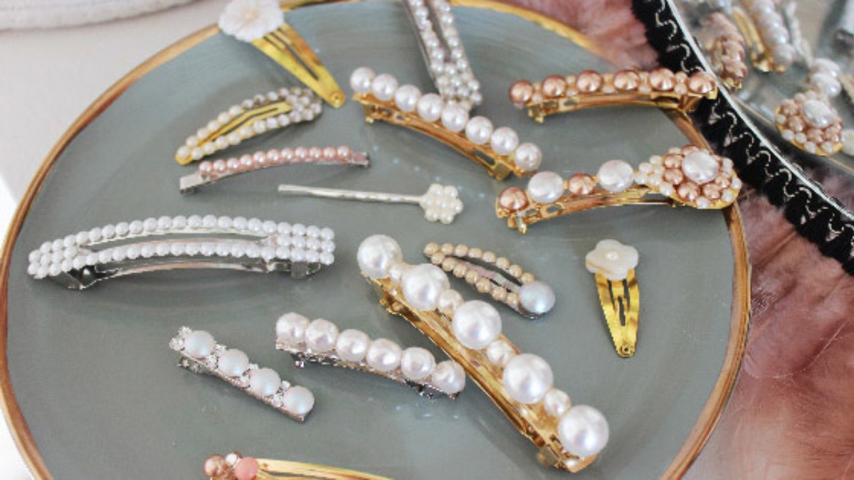 barrette perles nacr&eacute;es