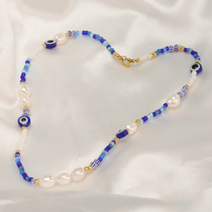 collier blanc et bleu - perles d'eau douce