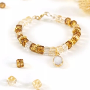 Bracelet perles en verre recycl&eacute;