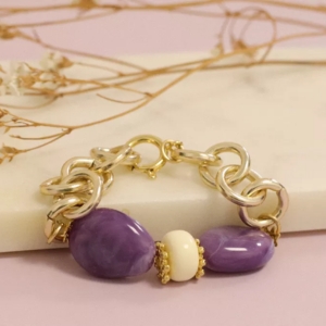 bracelet vintage avec perles en r&eacute;sine