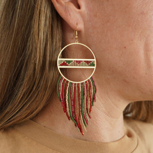 boucles d'oreilles &agrave; franges en perles Miyuki - tendance bijoux automne hiver 2025 2026