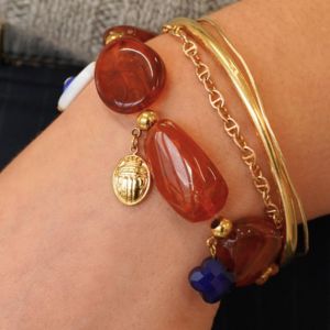 bracelet charms avec perles résine
