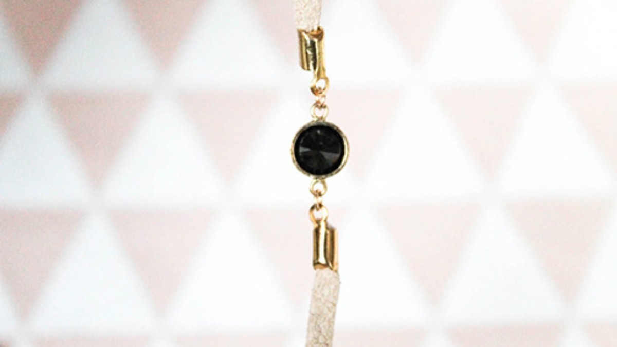 Bracelet suedine et intercalaire : Etape 3