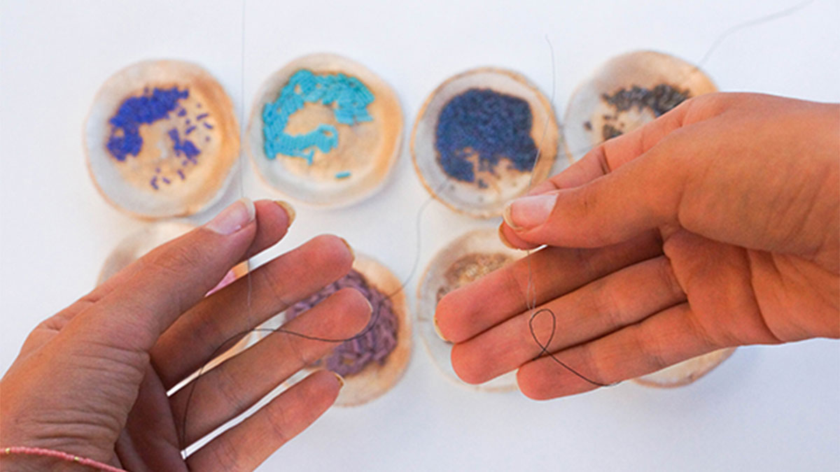 Bracelets tissage Miyuki Delicas et Bugles : Etape 1 Bracelets tissage Miyuki Delicas et Bugles : Etape 1